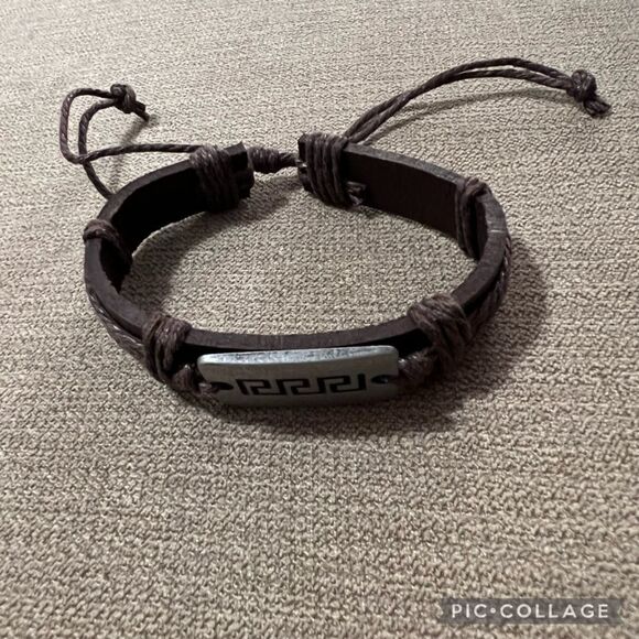 Bundle Sale 3 for $15 | Leather Bracelet (5 of 12) NEW - Picture 6 of 9